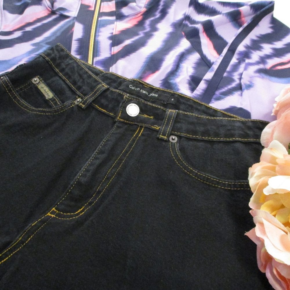 💖💖 CALVIN KLEIN VINTAGE DARK DEEP NAVY JEANS – SIZE 4 – NWOT 💖💖